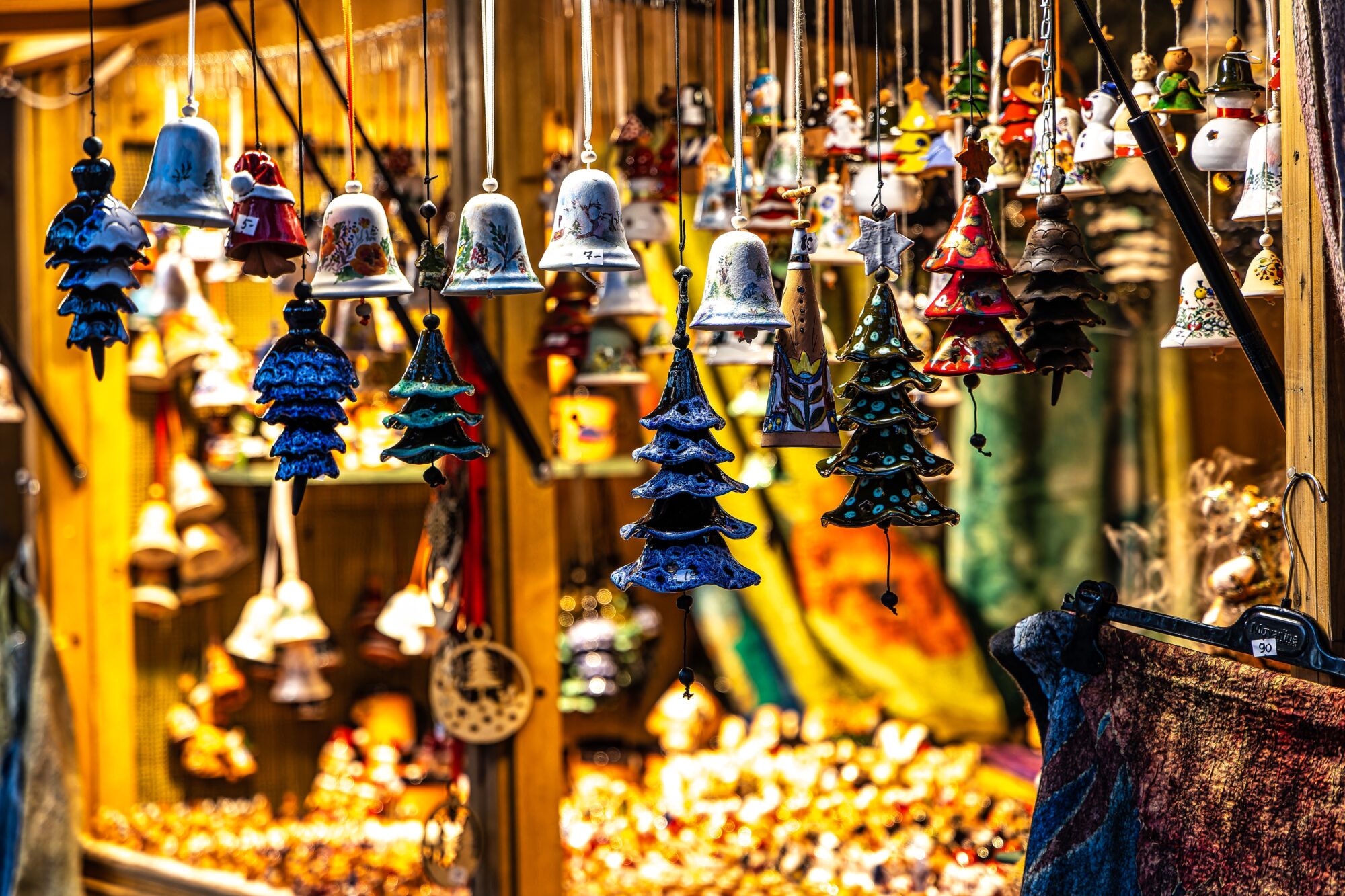 Christmas,Market,At,Chinese,Tower,In,Munich,,Bavaria,,Germany,In viaggi organizzati Germania
