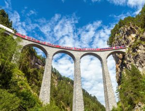 tour in pullman trenino del bernina