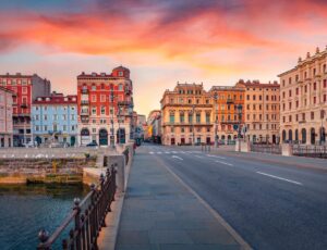 Stunning,Morning,Cityscape,Of,Trieste,Town,,Italy,,Europe.,Exciting,Summer tour pullman