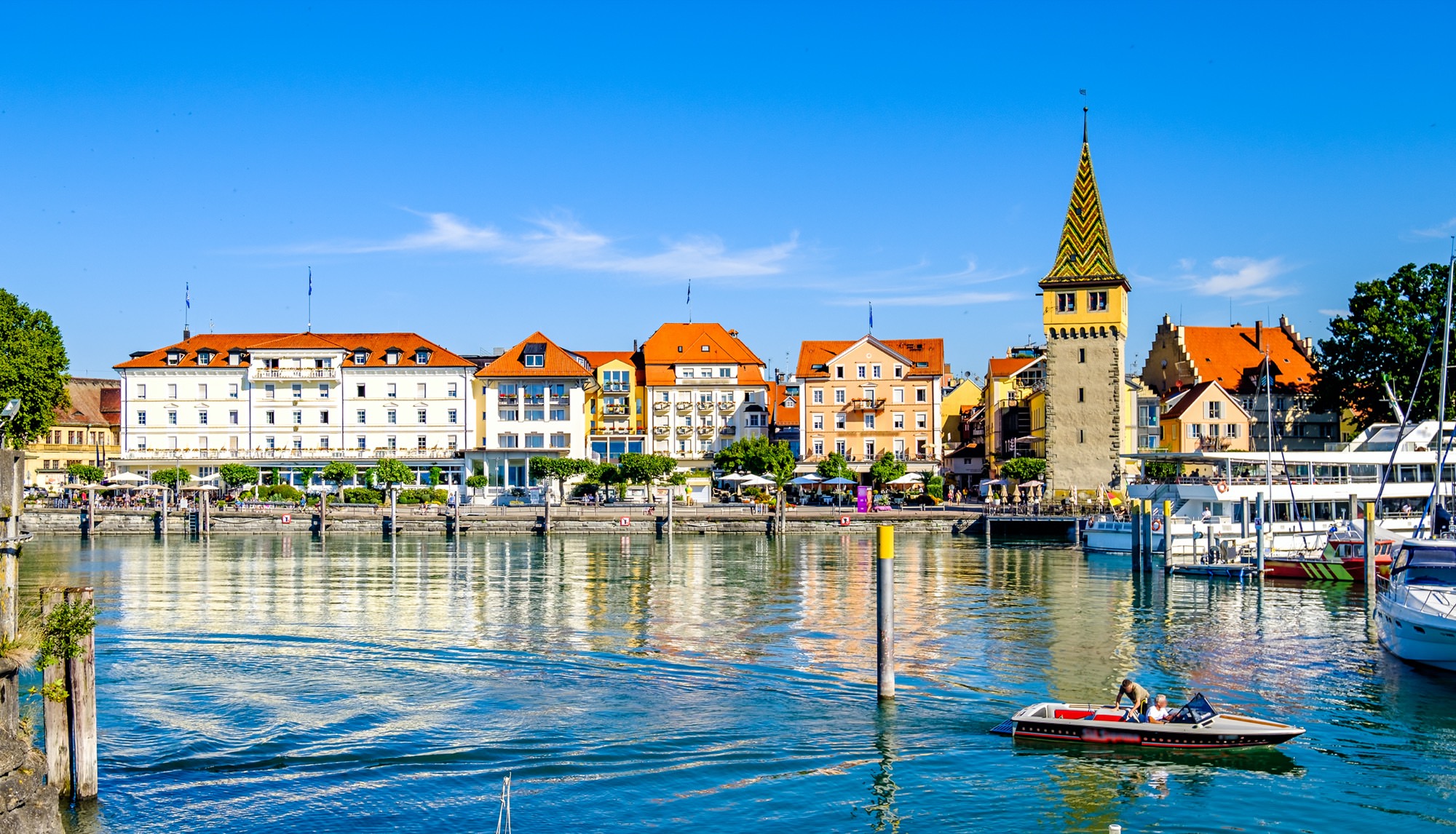 Famous,Harbor,With,Sailboats,At,The,Historic,Island,Of,Lindau