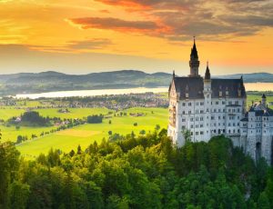 tour in pullman monaco