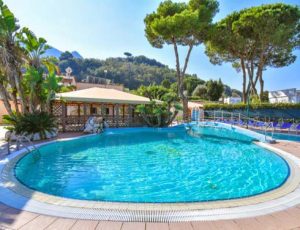viaggi organizzati in pullman hotel cristallo