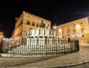 PERUGIA NOTTE tour pullman Rocca di Perugia