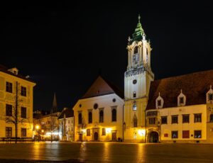 Warm,Night,View,Of,Bratislava,Old,Town,With,Illuminated,Church tour Bratislava