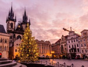 Christmas,View,Of,The,Old,Town,Squre,In,Prague,,Czech tour 4 capitali