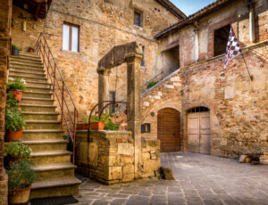 Antique,Well,In,Beautiful,Small,San,Quirico,Dorcia,Town,,Tuscany tour pullman
